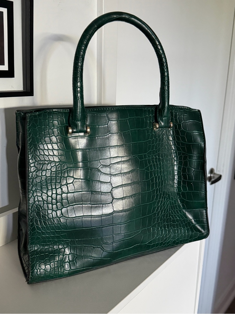 Dark Green Croc-Embossed Tote Bag - Classic Structured Carryall